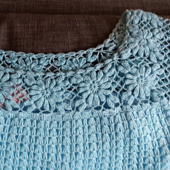 Rare Vintage Blue Crochet Mini Dress Boho Floral Fishnet Sleeves XS/S - Picture 11 of 15